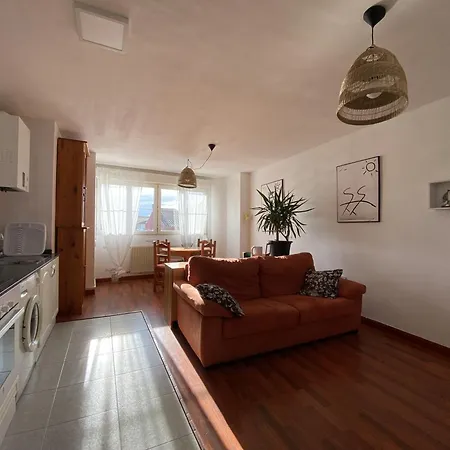 Cleo Apartment