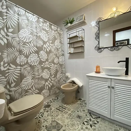 Cleo Apartment *